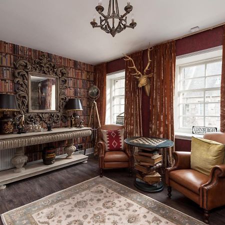 Canongate Luxury Homestay เอดินบะระ ภายนอก รูปภาพ